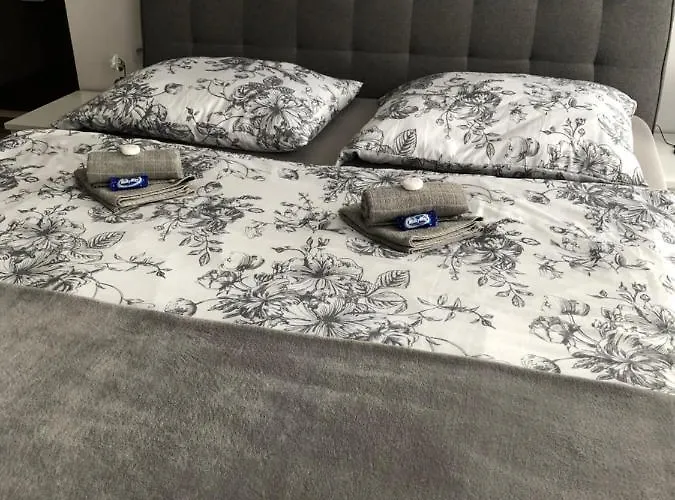 Hanna Apartament *